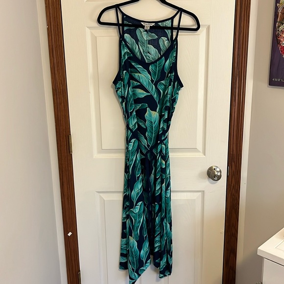 Tommy Bahama Dresses & Skirts - Tommy Bahama 100% Rayon Navy Blue & Green Palm Print Belted Tank Dress - XL